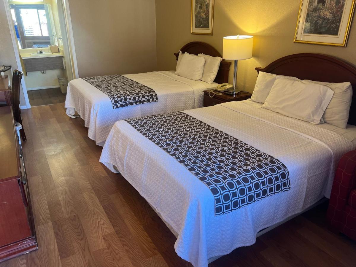 Park Avenue Inn & Suites วิกเตอร์วิลล์ ภายนอก รูปภาพ
